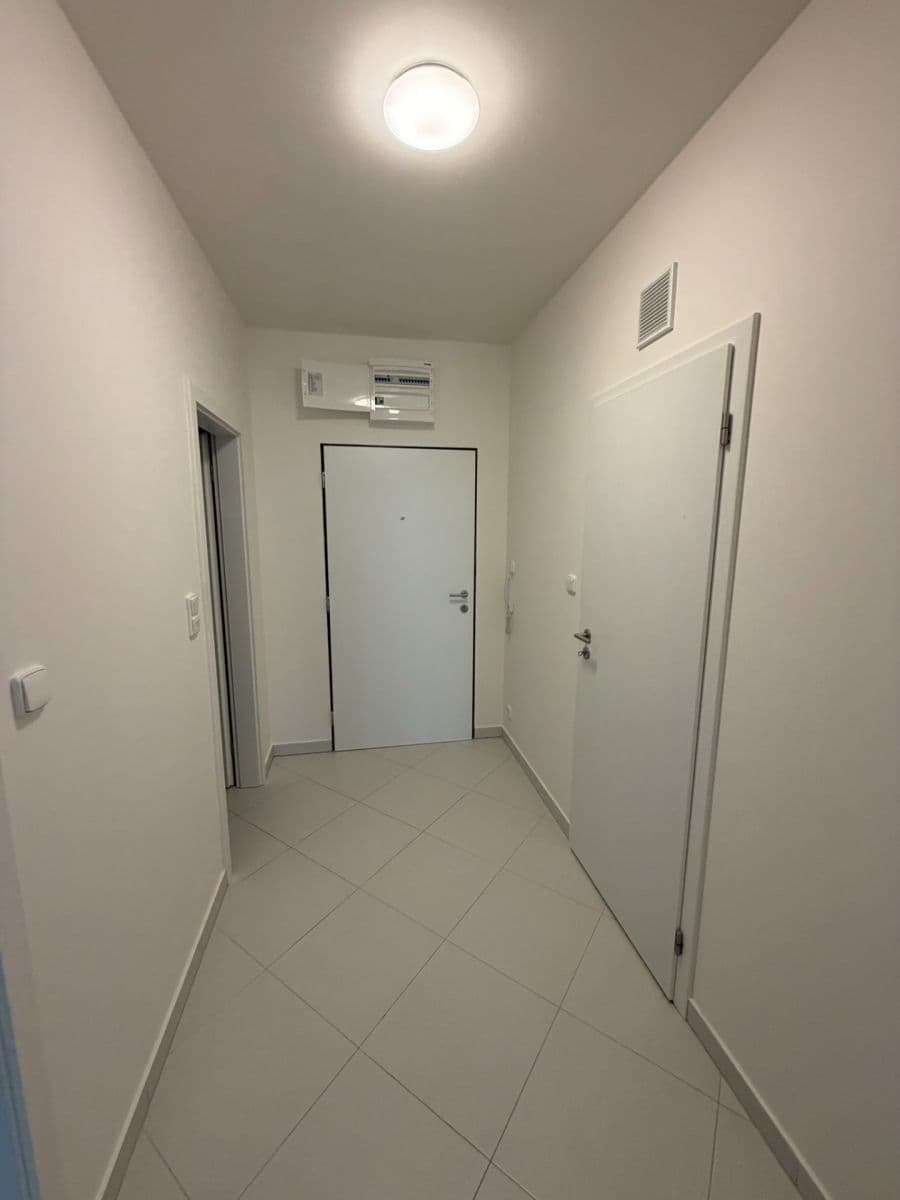 Pronájem bytu 2+kk 52 m², Ondrákové, Praha, Praha Pronájem bytu 2+kk 52 m², Ondrákové, Praha, Praha