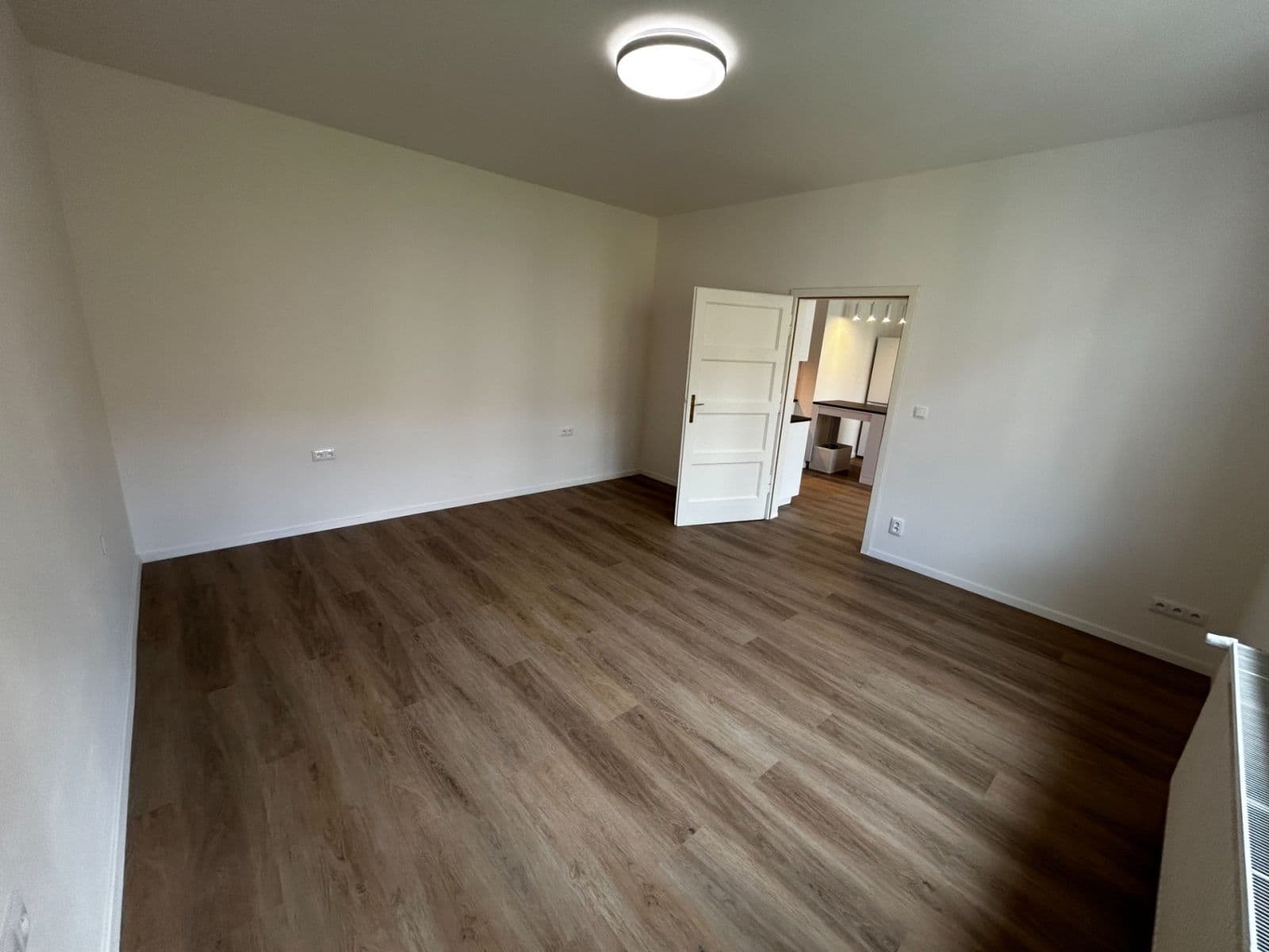 Pronájem bytu 2+kk 53 m², Osadní, Praha, Praha Pronájem bytu 2+kk 53 m², Osadní, Praha, Praha