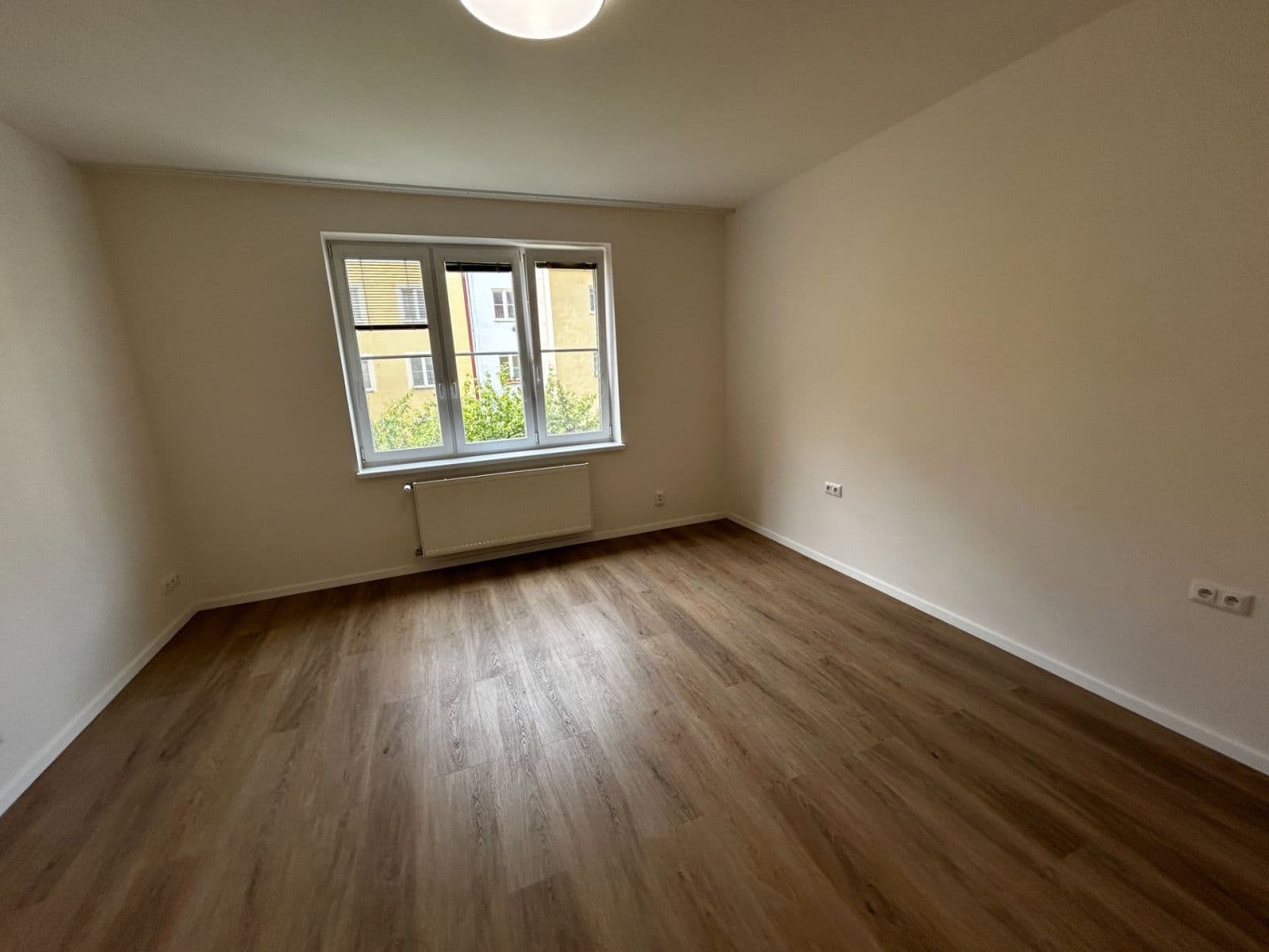 Pronájem bytu 2+kk 53 m², Osadní, Praha, Praha Pronájem bytu 2+kk 53 m², Osadní, Praha, Praha