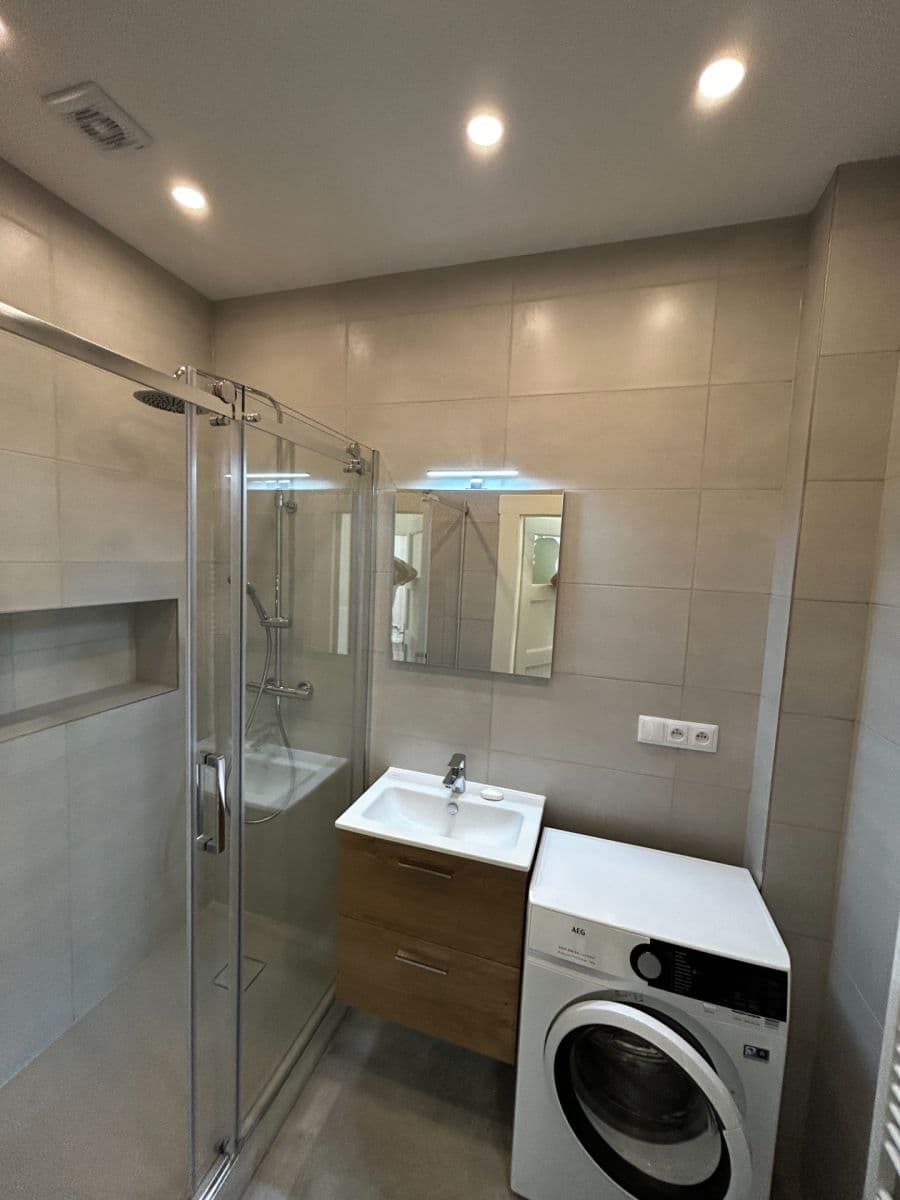 Pronájem bytu 2+kk 53 m², Osadní, Praha, Praha Pronájem bytu 2+kk 53 m², Osadní, Praha, Praha