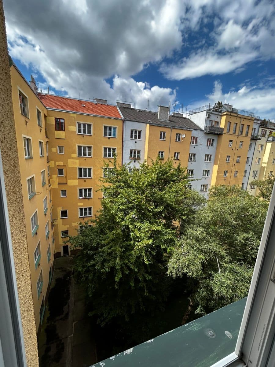 Pronájem bytu 2+kk 53 m², Osadní, Praha, Praha Pronájem bytu 2+kk 53 m², Osadní, Praha, Praha
