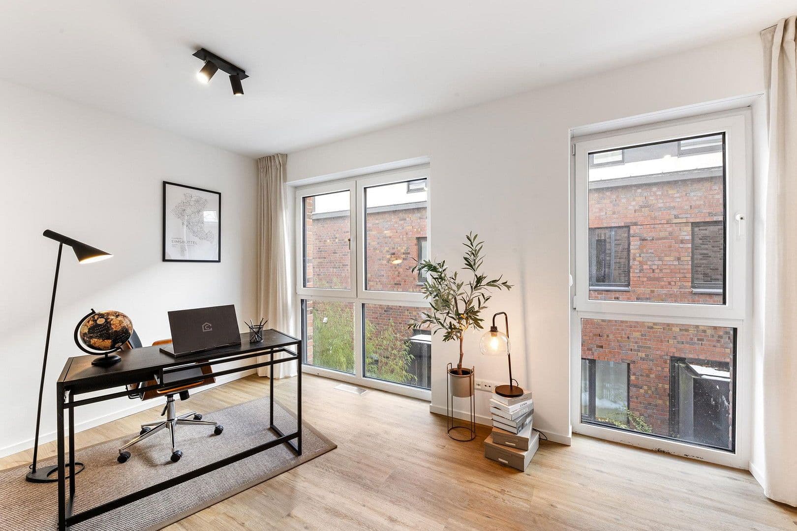 Prodej bytu 3+1 76 m², Am Ziegelteich 66, Hamburg, Hamburg Prodej bytu 3+1 76 m², Am Ziegelteich 66, Hamburg, Hamburg