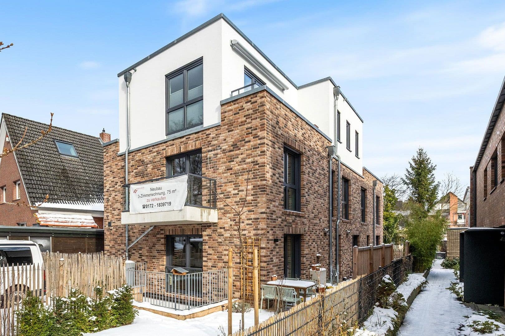 Prodej bytu 3+1 76 m², Am Ziegelteich 66, Hamburg, Hamburg Prodej bytu 3+1 76 m², Am Ziegelteich 66, Hamburg, Hamburg