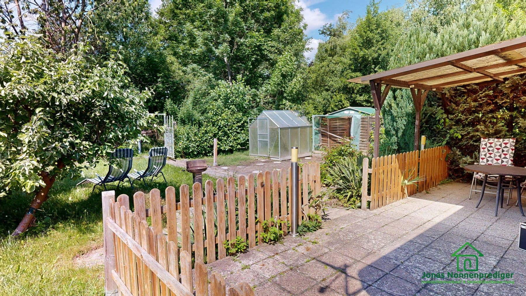 Prodej domu 27 m², pozemek 500 m², Gartenverein Marienhöhe e.V. - Rogahner Straße 2b, Schwerin, Mecklenburg-Vorpommern Prodej domu 27 m², pozemek 500 m², Gartenverein Marienhöhe e.V. - Rogahner Straße 2b, Schwerin, Mecklenburg-Vorpommern