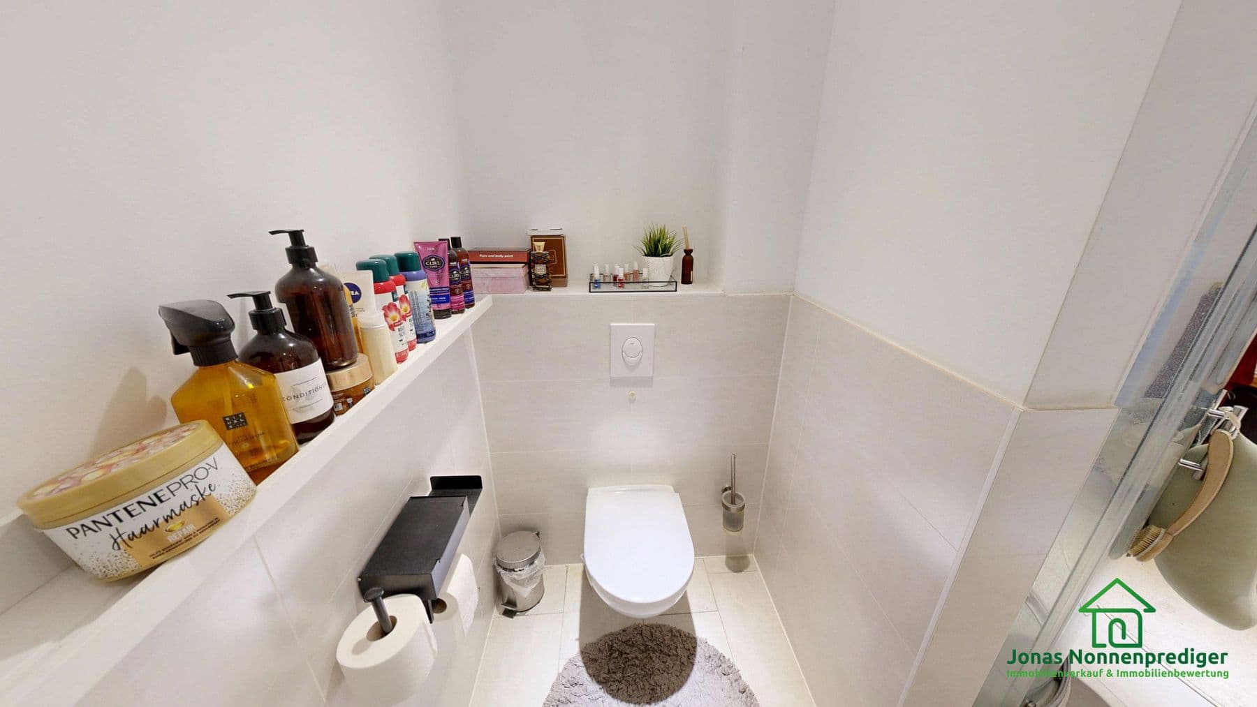 Prodej domu 146 m², pozemek 1.064 m², Seestraße 11, Mühlen Eichsen, Mecklenburg-Vorpommern Prodej domu 146 m², pozemek 1.064 m², Seestraße 11, Mühlen Eichsen, Mecklenburg-Vorpommern