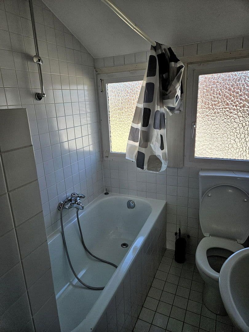 Prodej domu 167 m², pozemek 230 m², Drostestraße, Stuttgart, Bádensko-Württembersko Prodej domu 167 m², pozemek 230 m², Drostestraße, Stuttgart, Bádensko-Württembersko