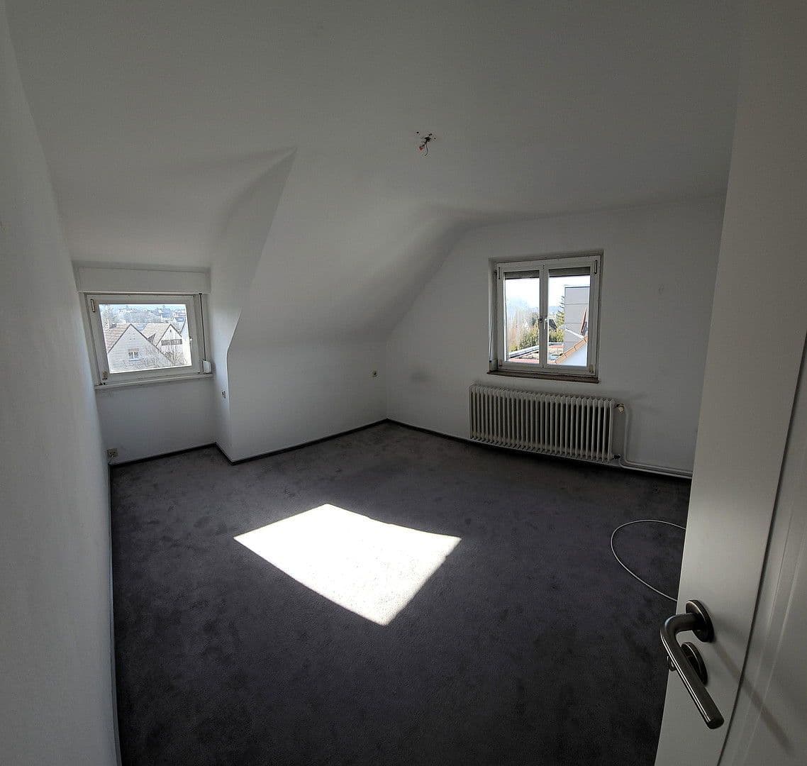 Prodej domu 167 m², pozemek 230 m², Drostestraße, Stuttgart, Bádensko-Württembersko Prodej domu 167 m², pozemek 230 m², Drostestraße, Stuttgart, Bádensko-Württembersko