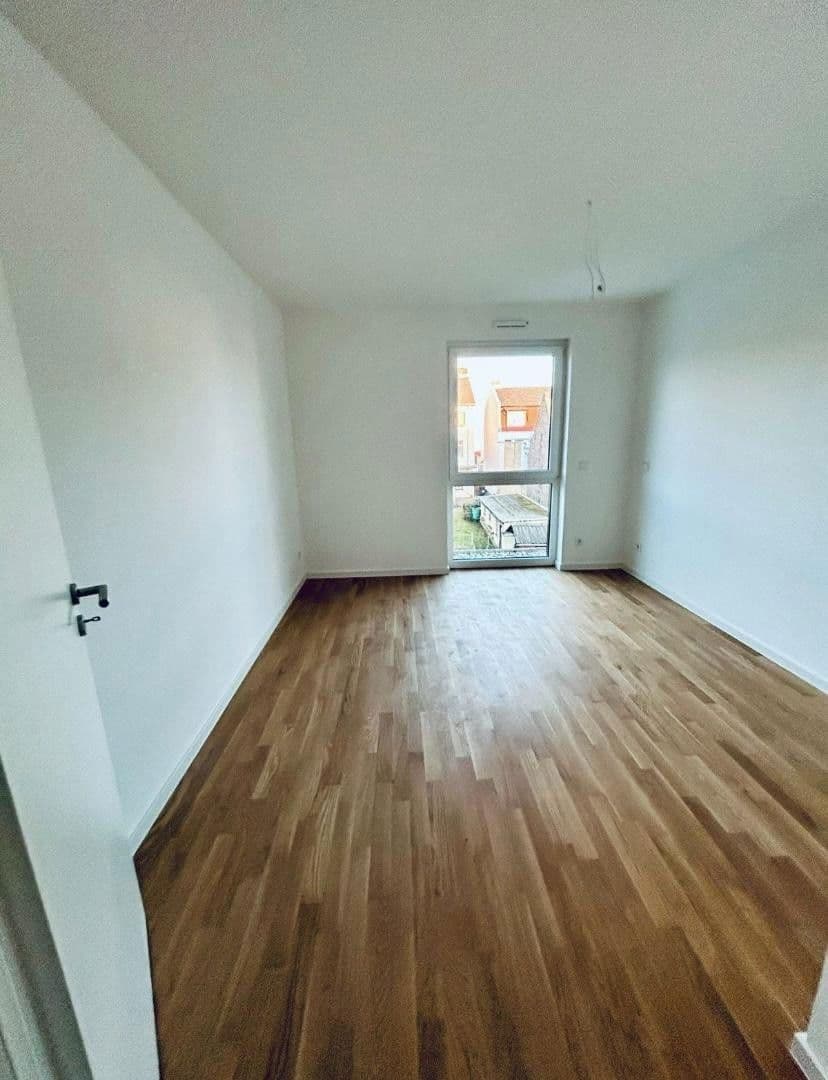 Pronájem bytu 2+1 52 m², Küferstraße 12, Frankfurt am Main, Hessen Pronájem bytu 2+1 52 m², Küferstraße 12, Frankfurt am Main, Hessen