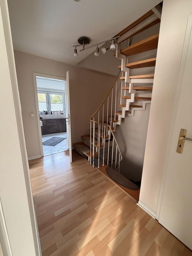 Prodej domu 140 m², pozemek 550 m², Hamburg, Hamburg Prodej domu 140 m², pozemek 550 m², Hamburg, Hamburg