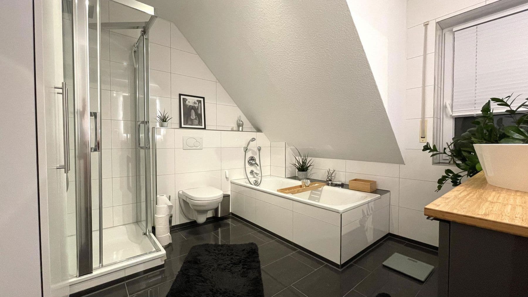 Pronájem domu 130 m², pozemek 254 m², An Haus Padenberg 26, Kempen, Severní Porýní-Vestfálsko Pronájem domu 130 m², pozemek 254 m², An Haus Padenberg 26, Kempen, Severní Porýní-Vestfálsko