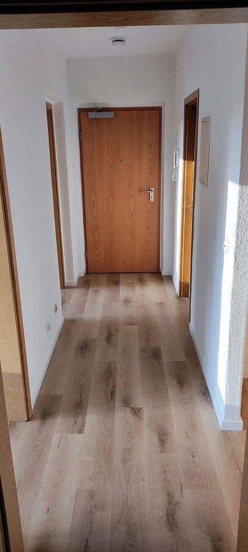 Pronájem bytu 3+1 64 m², Magdeburg, Sasko-Anhaltsko Pronájem bytu 3+1 64 m², Magdeburg, Sasko-Anhaltsko