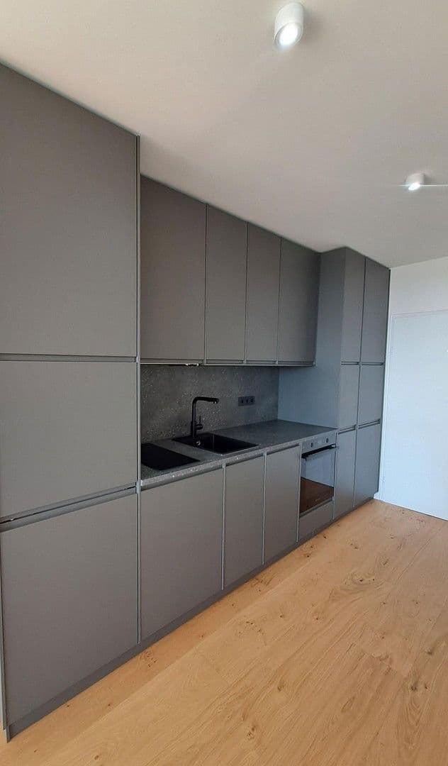 Prodej bytu 1+kk 37 m², München, Bavorsko Prodej bytu 1+kk 37 m², München, Bavorsko