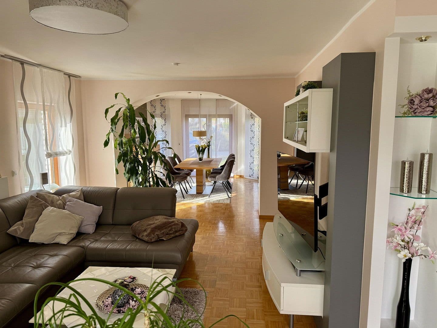 Prodej domu 140 m², pozemek 445 m², Herford, Severní Porýní-Vestfálsko Prodej domu 140 m², pozemek 445 m², Herford, Severní Porýní-Vestfálsko