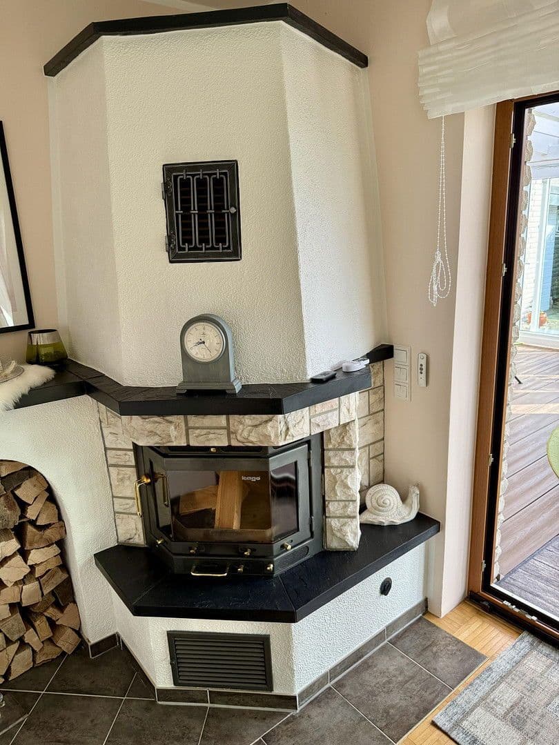 Prodej domu 140 m², pozemek 445 m², Herford, Severní Porýní-Vestfálsko Prodej domu 140 m², pozemek 445 m², Herford, Severní Porýní-Vestfálsko