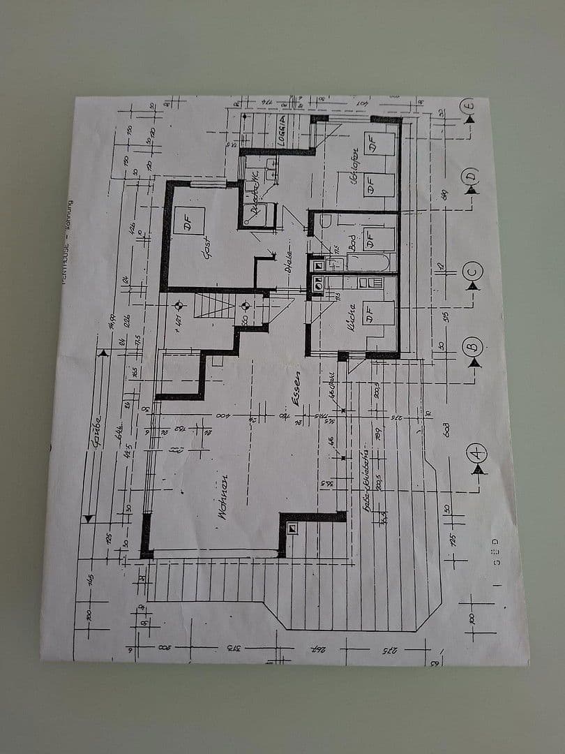 Prodej bytu 3+1 120 m², Pforzheim Rodgebiet, Bádensko-Württembersko Prodej bytu 3+1 120 m², Pforzheim Rodgebiet, Bádensko-Württembersko