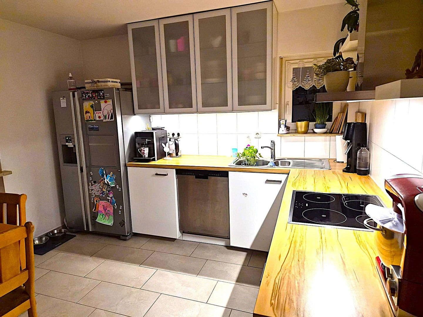 Pronájem bytu 5+1 80 m², Silberpappelstr. 10, München, Bavorsko Pronájem bytu 5+1 80 m², Silberpappelstr. 10, München, Bavorsko