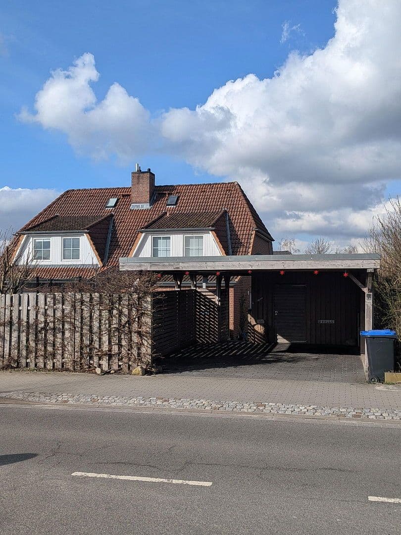 Prodej domu 116 m², pozemek 396 m², Lüneburg, Dolní Sasko Prodej domu 116 m², pozemek 396 m², Lüneburg, Dolní Sasko