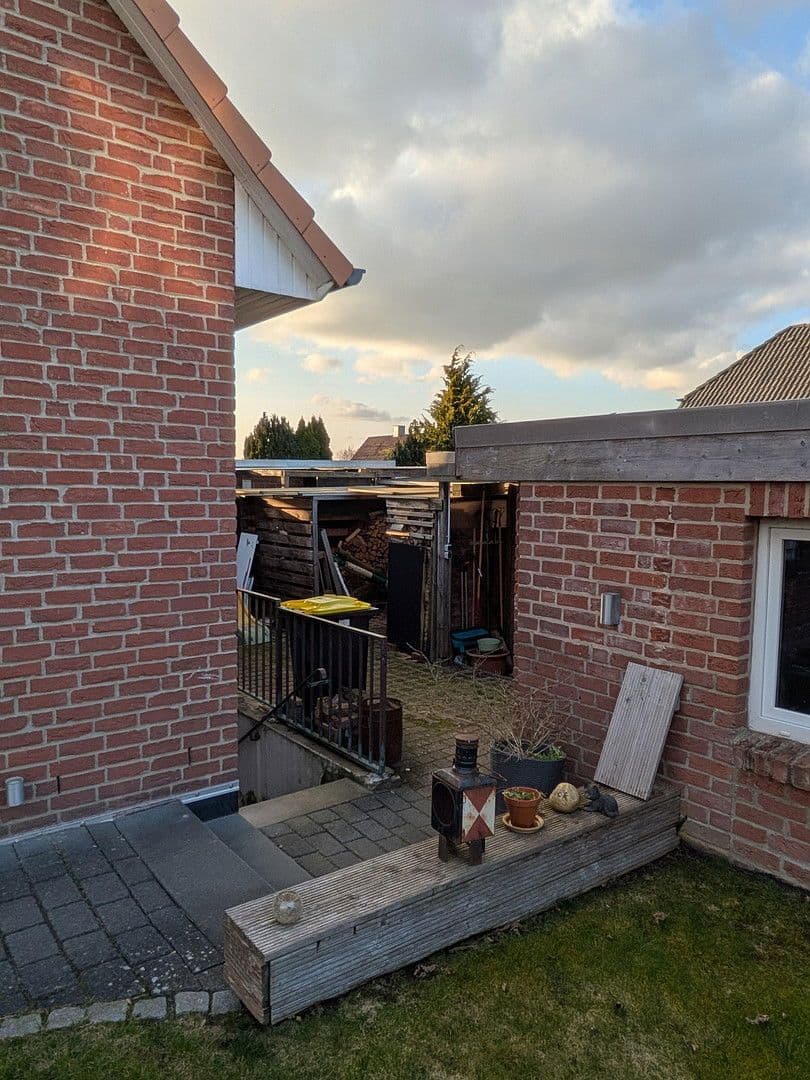 Prodej domu 116 m², pozemek 396 m², Lüneburg, Dolní Sasko Prodej domu 116 m², pozemek 396 m², Lüneburg, Dolní Sasko