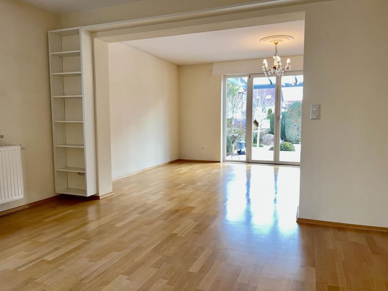 Prodej domu 130 m², pozemek 960 m², Diedorf, Bavorsko Prodej domu 130 m², pozemek 960 m², Diedorf, Bavorsko