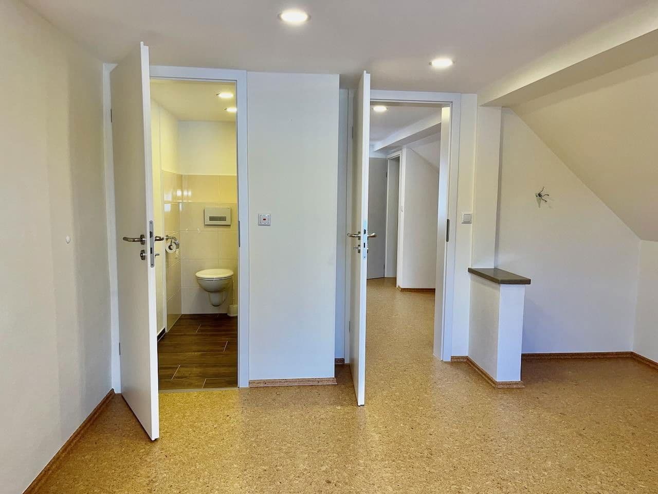 Prodej domu 130 m², pozemek 960 m², Diedorf, Bavorsko Prodej domu 130 m², pozemek 960 m², Diedorf, Bavorsko