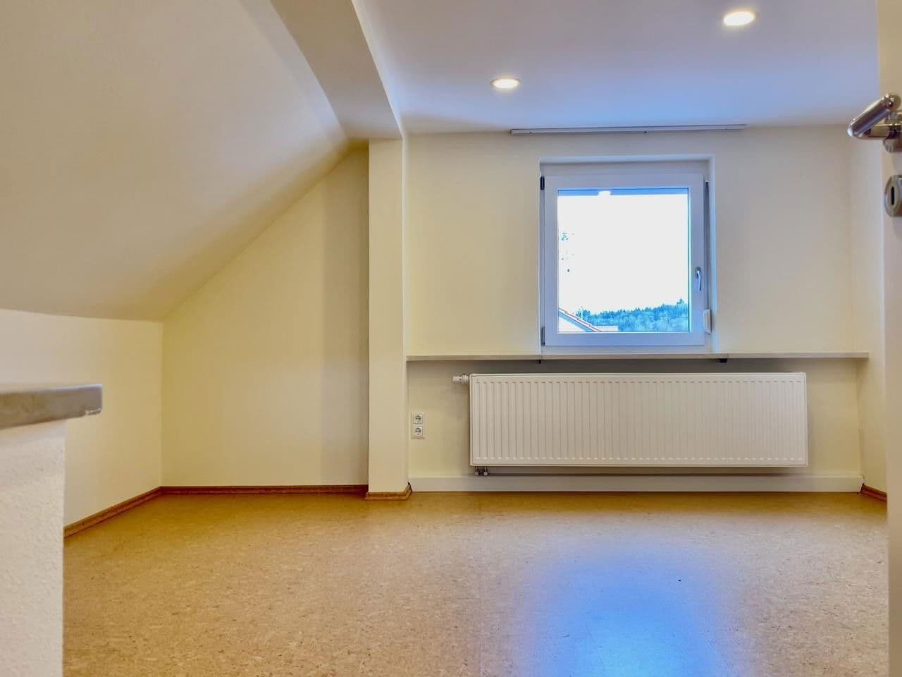 Prodej domu 130 m², pozemek 960 m², Diedorf, Bavorsko Prodej domu 130 m², pozemek 960 m², Diedorf, Bavorsko