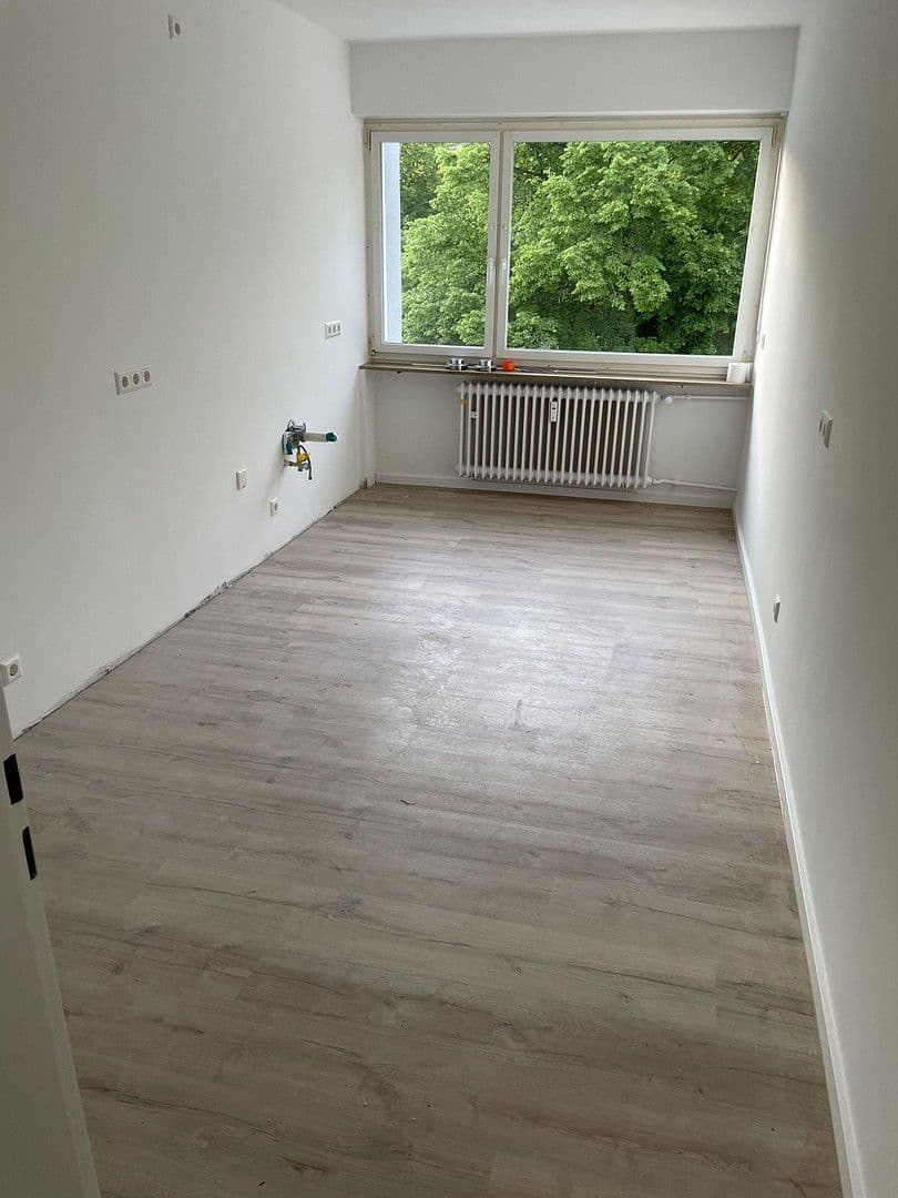 Prodej bytu 4+1 90 m², Am Kätzenbach, Waiblingen, Bádensko-Württembersko Prodej bytu 4+1 90 m², Am Kätzenbach, Waiblingen, Bádensko-Württembersko
