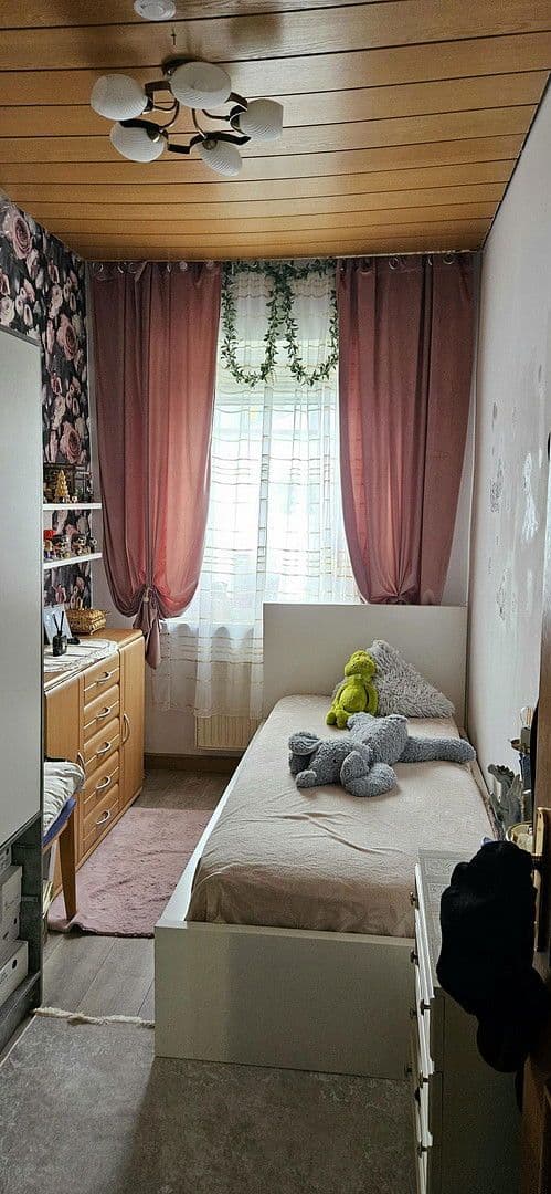 Prodej bytu 3+1 59 m², Schwabenstr. 41, Nürnberg, Bavorsko Prodej bytu 3+1 59 m², Schwabenstr. 41, Nürnberg, Bavorsko