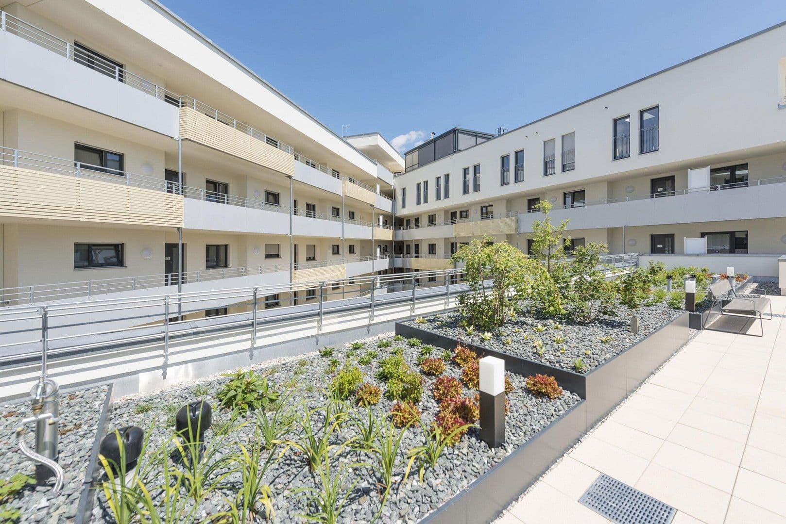 Pronájem bytu 1+kk 51 m², Tunnelstraße 22, Nürnberg, Bavorsko Pronájem bytu 1+kk 51 m², Tunnelstraße 22, Nürnberg, Bavorsko