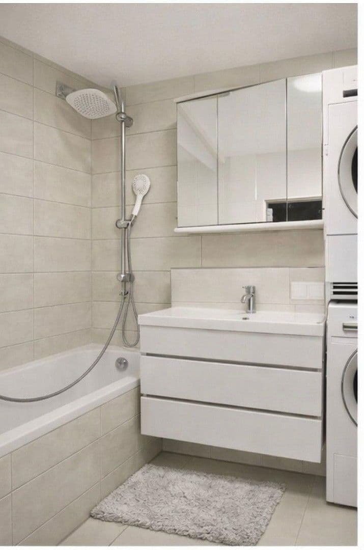 Prodej bytu 4+1 98 m², Oderstraße 39, Schwäbisch Gmünd, Bádensko-Württembersko Prodej bytu 4+1 98 m², Oderstraße 39, Schwäbisch Gmünd, Bádensko-Württembersko