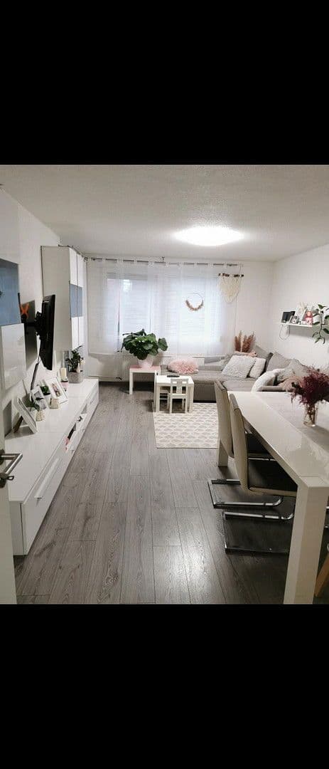 Prodej bytu 4+1 98 m², Oderstraße 39, Schwäbisch Gmünd, Bádensko-Württembersko Prodej bytu 4+1 98 m², Oderstraße 39, Schwäbisch Gmünd, Bádensko-Württembersko