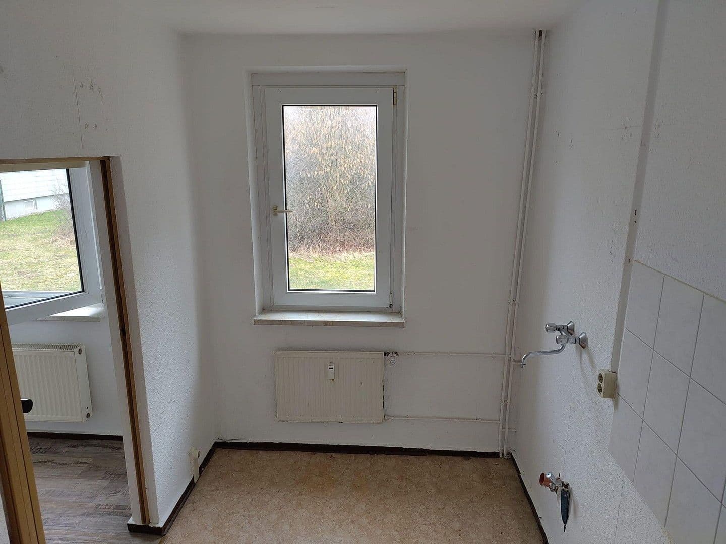 Pronájem bytu 1+kk 42 m², Am Mühlenberg 20, Bad Sülze, Mecklenburg-Vorpommern Pronájem bytu 1+kk 42 m², Am Mühlenberg 20, Bad Sülze, Mecklenburg-Vorpommern
