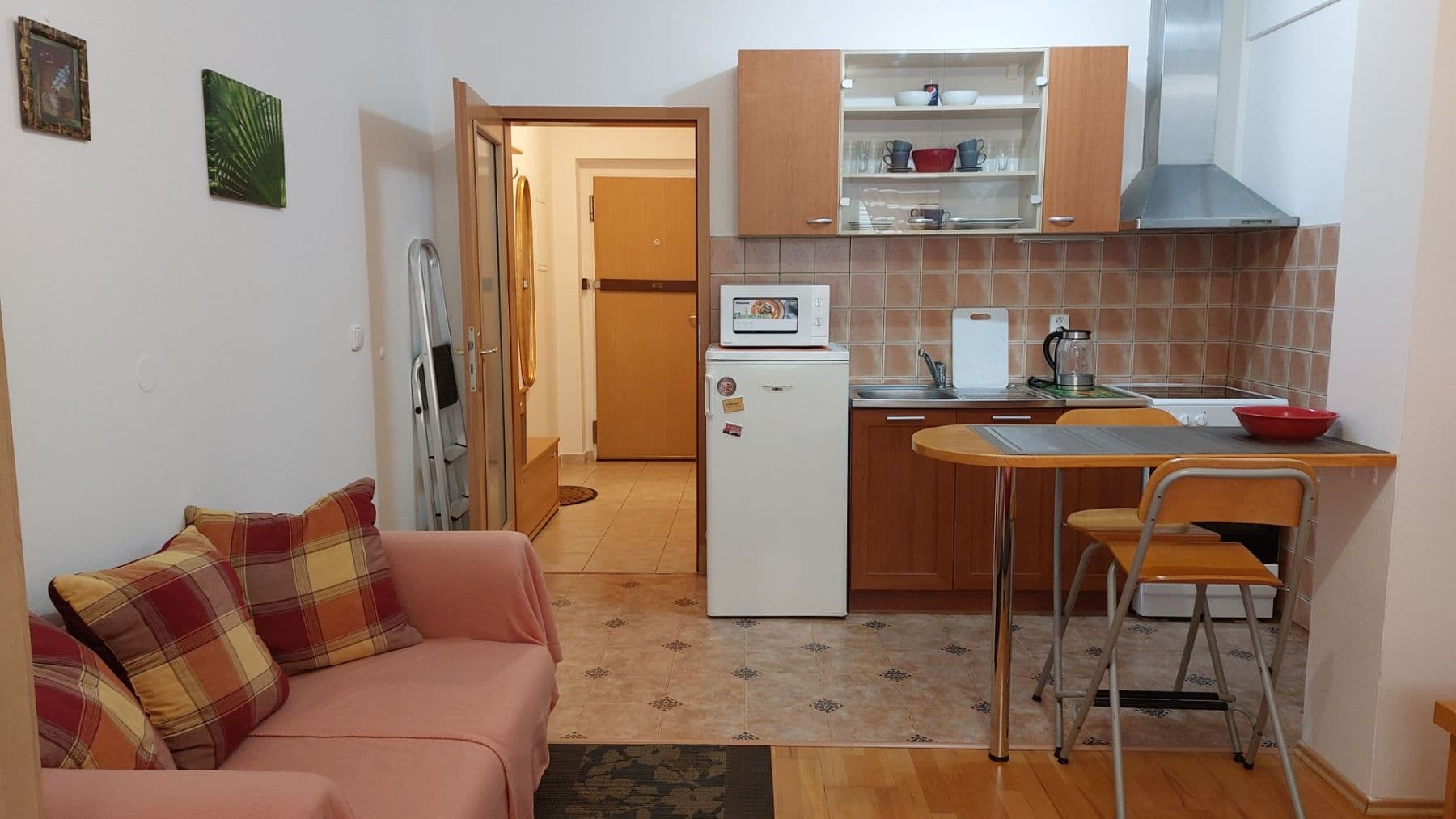 Pronájem bytu 1+kk 27 m², Jemnická, Praha, Praha Pronájem bytu 1+kk 27 m², Jemnická, Praha, Praha