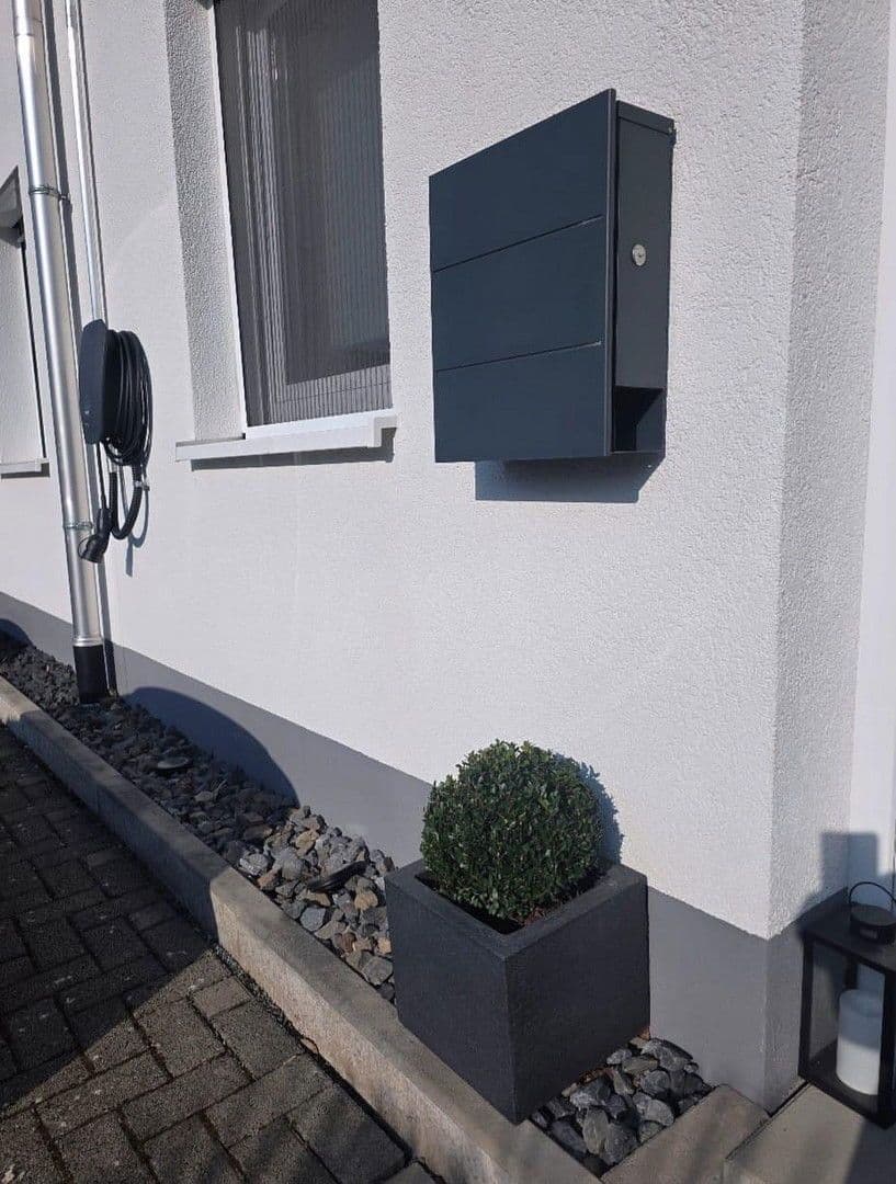 Prodej domu 139 m², pozemek 149 m², Laudenbach, Bádensko-Württembersko Prodej domu 139 m², pozemek 149 m², Laudenbach, Bádensko-Württembersko