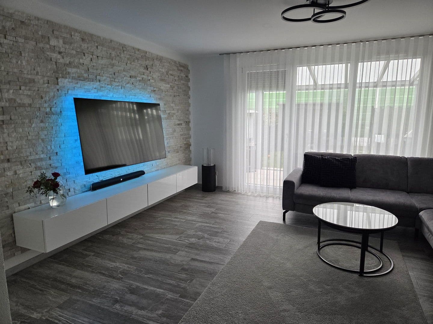 Prodej domu 141 m², pozemek 149 m², Laudenbach, Bádensko-Württembersko Prodej domu 141 m², pozemek 149 m², Laudenbach, Bádensko-Württembersko