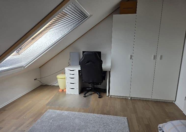 Prodej domu 141 m², pozemek 149 m², Laudenbach, Bádensko-Württembersko Prodej domu 141 m², pozemek 149 m², Laudenbach, Bádensko-Württembersko