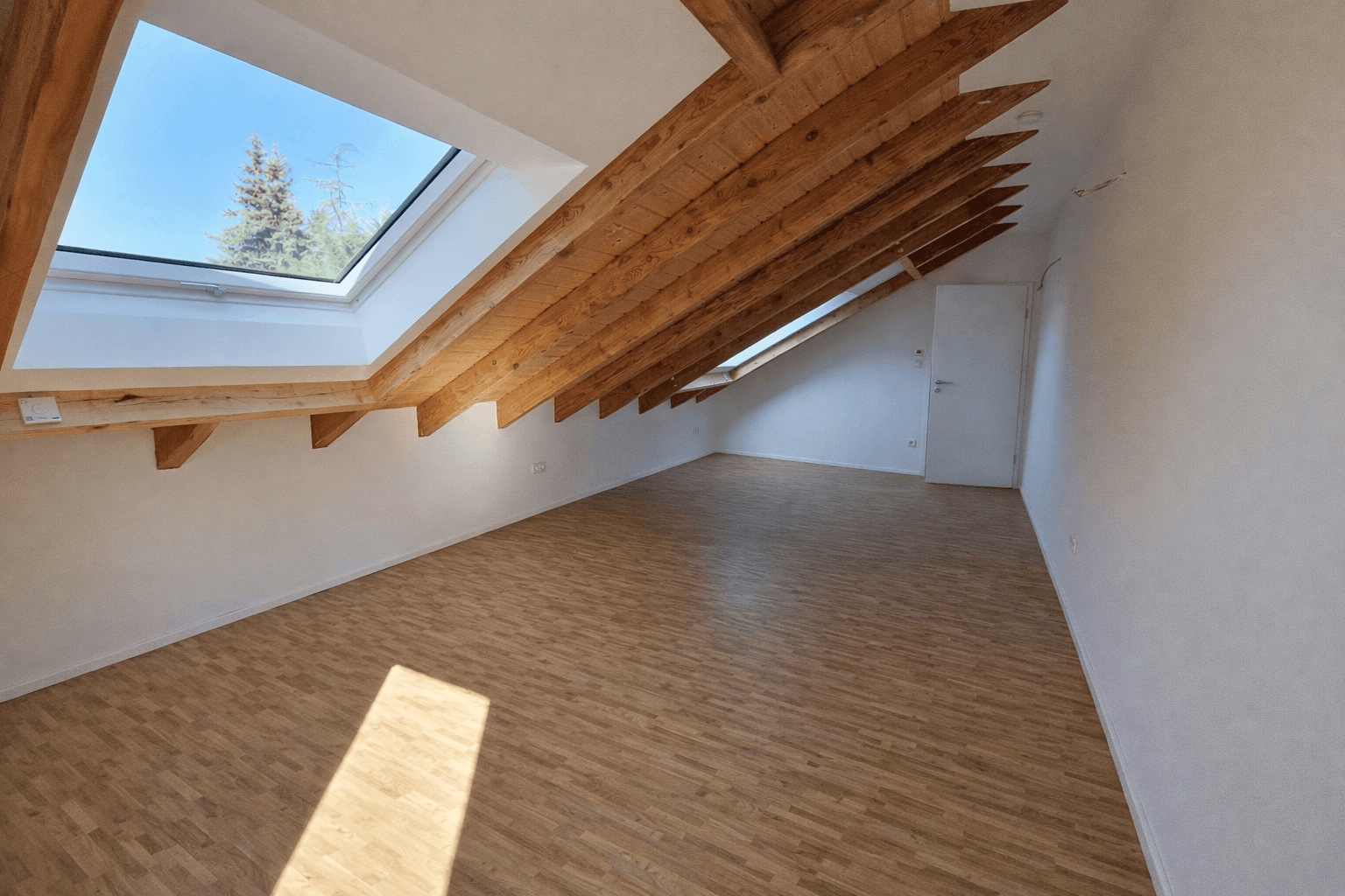 Pronájem bytu 5+1 156 m², Dammweg 10, Bad Dürkheim, Porýní-Falc Pronájem bytu 5+1 156 m², Dammweg 10, Bad Dürkheim, Porýní-Falc