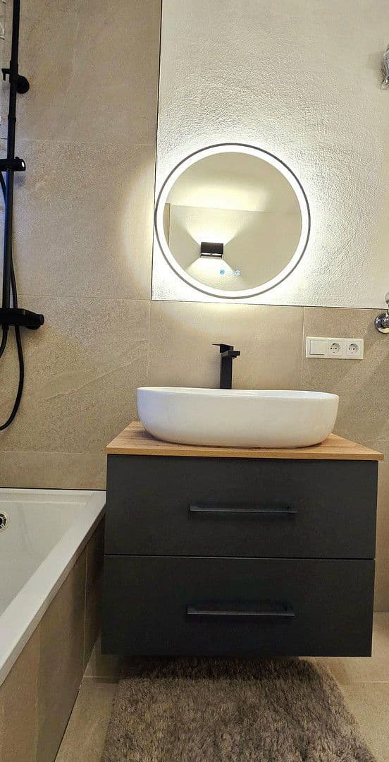 Prodej bytu 3+1 78 m², Mainz, Porýní-Falc Prodej bytu 3+1 78 m², Mainz, Porýní-Falc