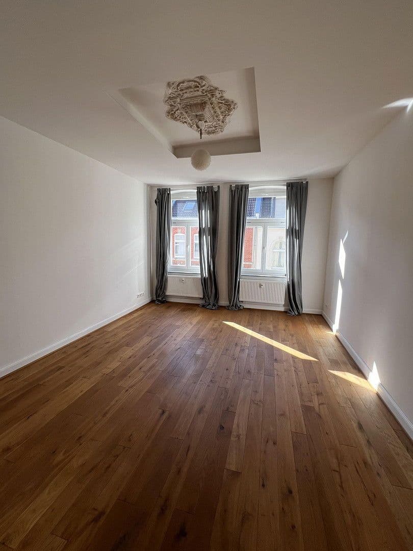 Prodej domu 480 m², pozemek 219 m², Trimbornstrasse 11, Köln, Severní Porýní-Vestfálsko Prodej domu 480 m², pozemek 219 m², Trimbornstrasse 11, Köln, Severní Porýní-Vestfálsko