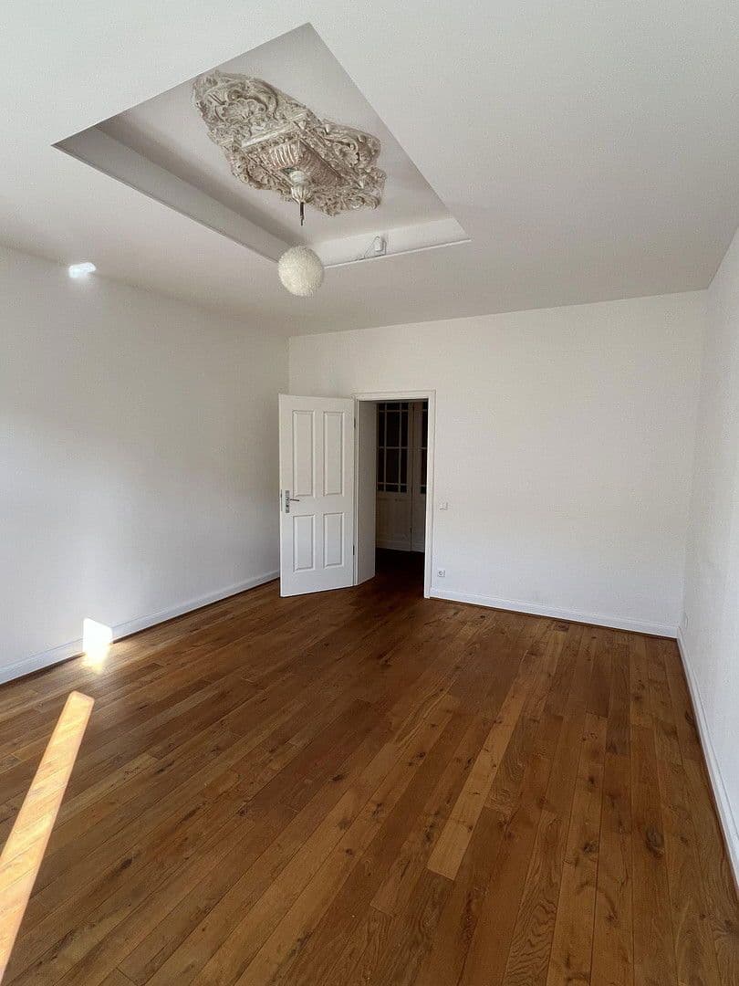 Prodej domu 480 m², pozemek 219 m², Trimbornstrasse 11, Köln, Severní Porýní-Vestfálsko Prodej domu 480 m², pozemek 219 m², Trimbornstrasse 11, Köln, Severní Porýní-Vestfálsko