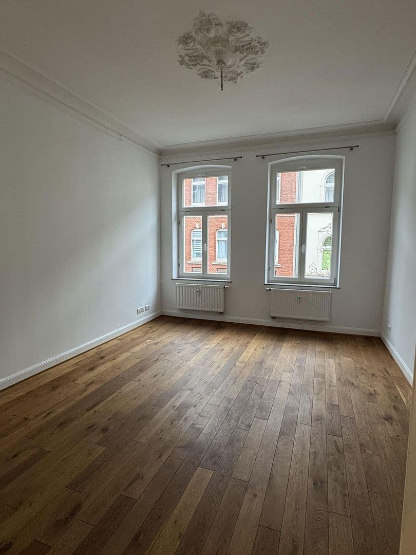 Prodej domu 480 m², pozemek 219 m², Trimbornstrasse 11, Köln, Severní Porýní-Vestfálsko Prodej domu 480 m², pozemek 219 m², Trimbornstrasse 11, Köln, Severní Porýní-Vestfálsko