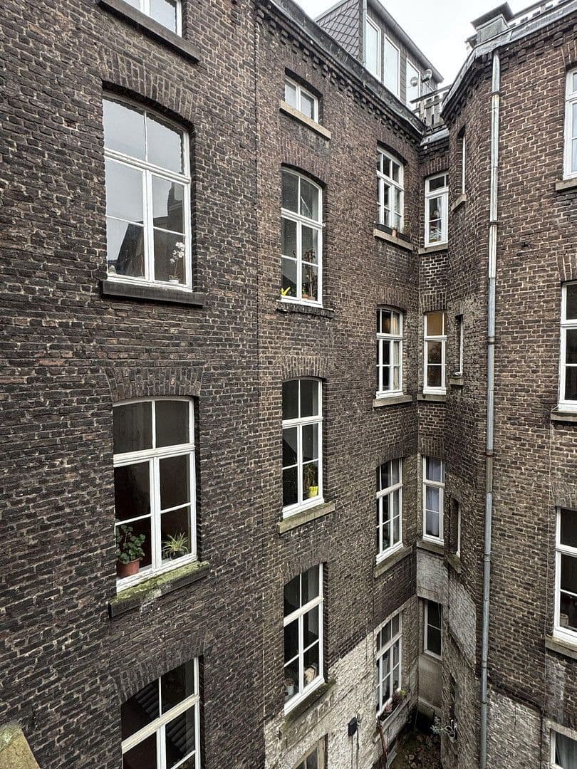 Prodej domu 480 m², pozemek 219 m², Trimbornstrasse 11, Köln, Severní Porýní-Vestfálsko Prodej domu 480 m², pozemek 219 m², Trimbornstrasse 11, Köln, Severní Porýní-Vestfálsko