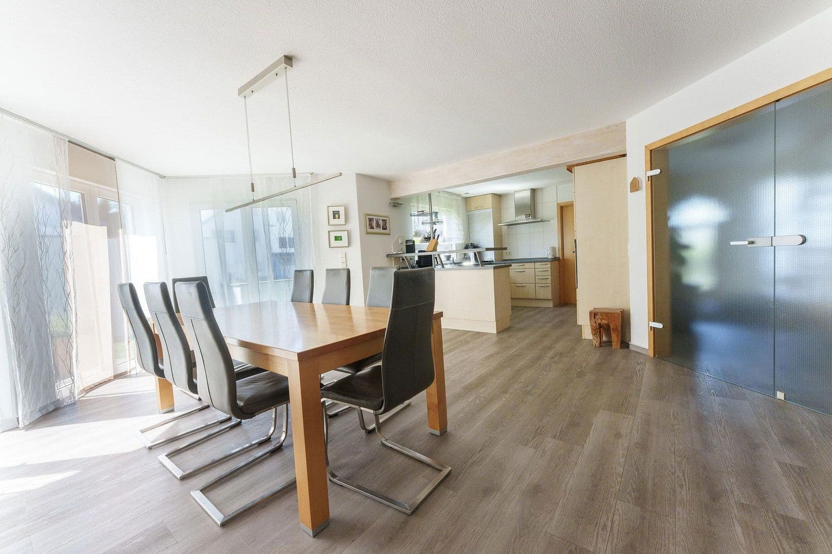 Pronájem domu 240 m², pozemek 700 m², Wächterstr. 25, Bad Friedrichshall, Bádensko-Württembersko Pronájem domu 240 m², pozemek 700 m², Wächterstr. 25, Bad Friedrichshall, Bádensko-Württembersko