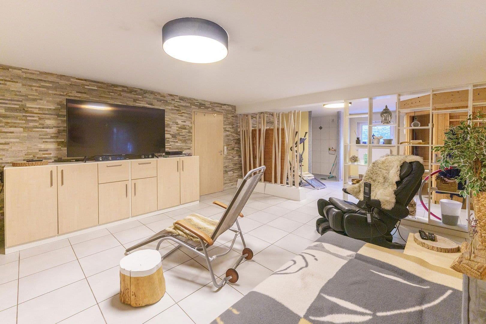 Pronájem domu 240 m², pozemek 700 m², Wächterstr. 25, Bad Friedrichshall, Bádensko-Württembersko Pronájem domu 240 m², pozemek 700 m², Wächterstr. 25, Bad Friedrichshall, Bádensko-Württembersko