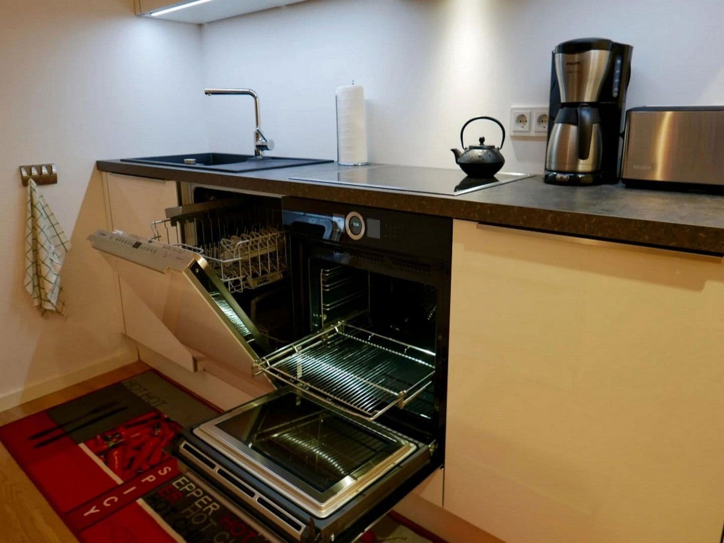 Pronájem bytu 2+1 72 m², Frankfurt am Main, Hessen Pronájem bytu 2+1 72 m², Frankfurt am Main, Hessen