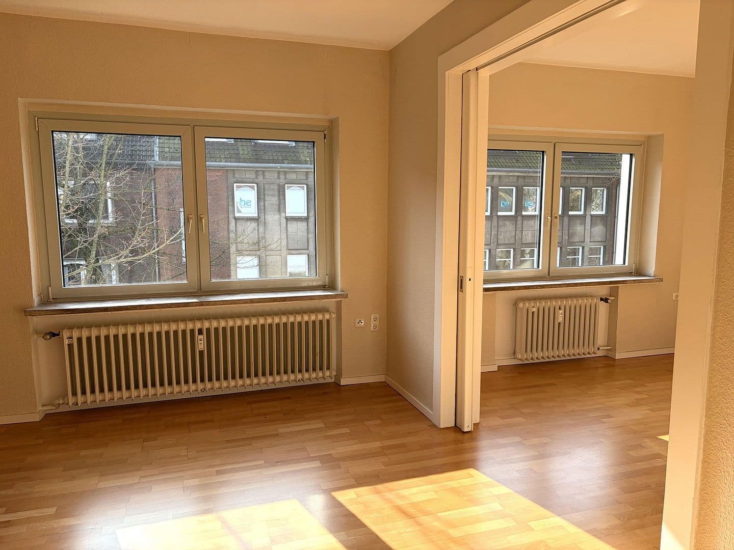 Pronájem bytu 4+1 110 m², Fuldastraße 21, Duisburg, Severní Porýní-Vestfálsko Pronájem bytu 4+1 110 m², Fuldastraße 21, Duisburg, Severní Porýní-Vestfálsko