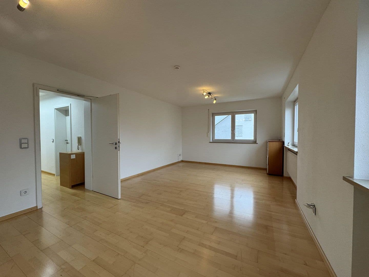 Prodej domu 172 m², pozemek 516 m², Wartenberg, Bavorsko Prodej domu 172 m², pozemek 516 m², Wartenberg, Bavorsko