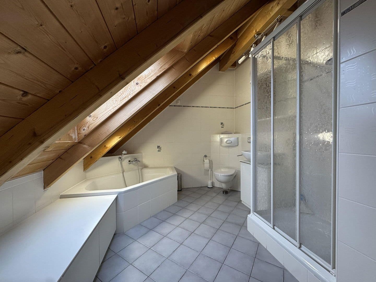 Prodej domu 172 m², pozemek 516 m², Wartenberg, Bavorsko Prodej domu 172 m², pozemek 516 m², Wartenberg, Bavorsko