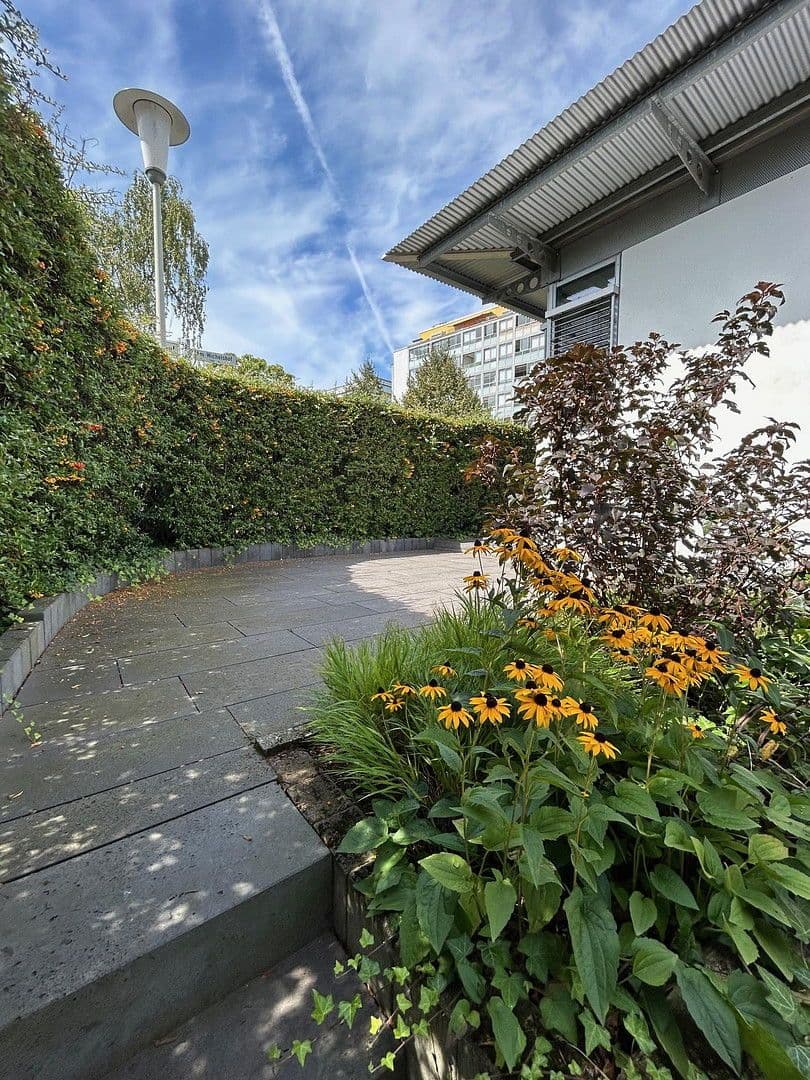 Prodej domu 173 m², pozemek 414 m², Bonn, Severní Porýní-Vestfálsko Prodej domu 173 m², pozemek 414 m², Bonn, Severní Porýní-Vestfálsko