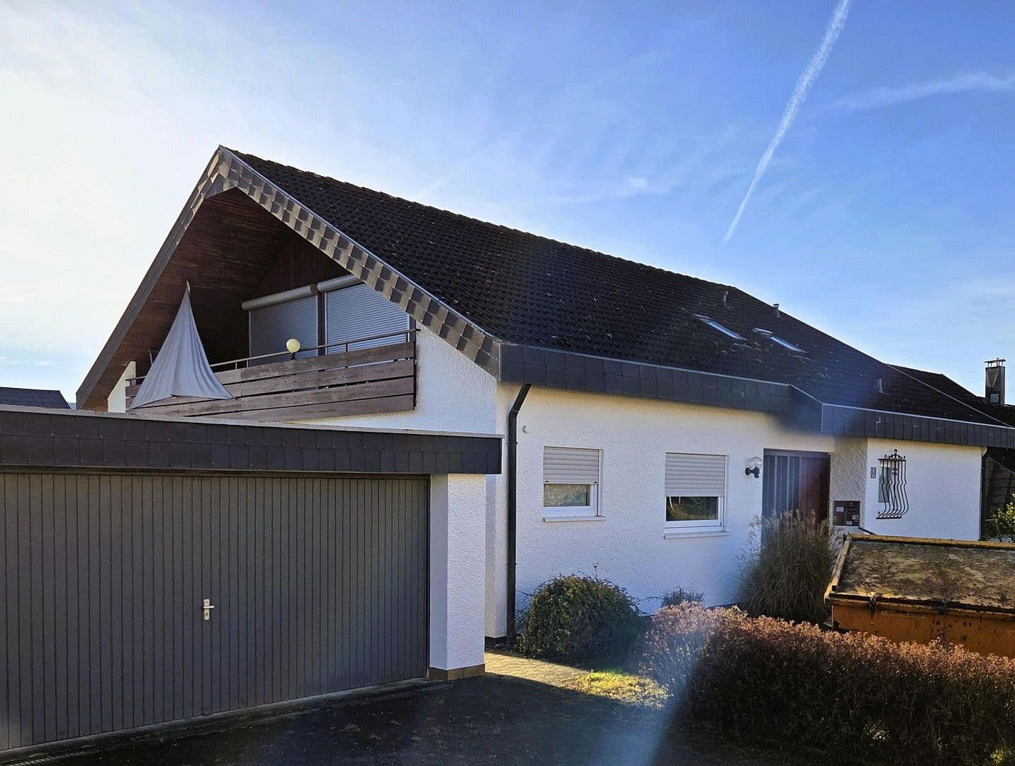 Prodej domu 209 m², pozemek 877 m², Böbingen an der Rems, Bádensko-Württembersko Prodej domu 209 m², pozemek 877 m², Böbingen an der Rems, Bádensko-Württembersko