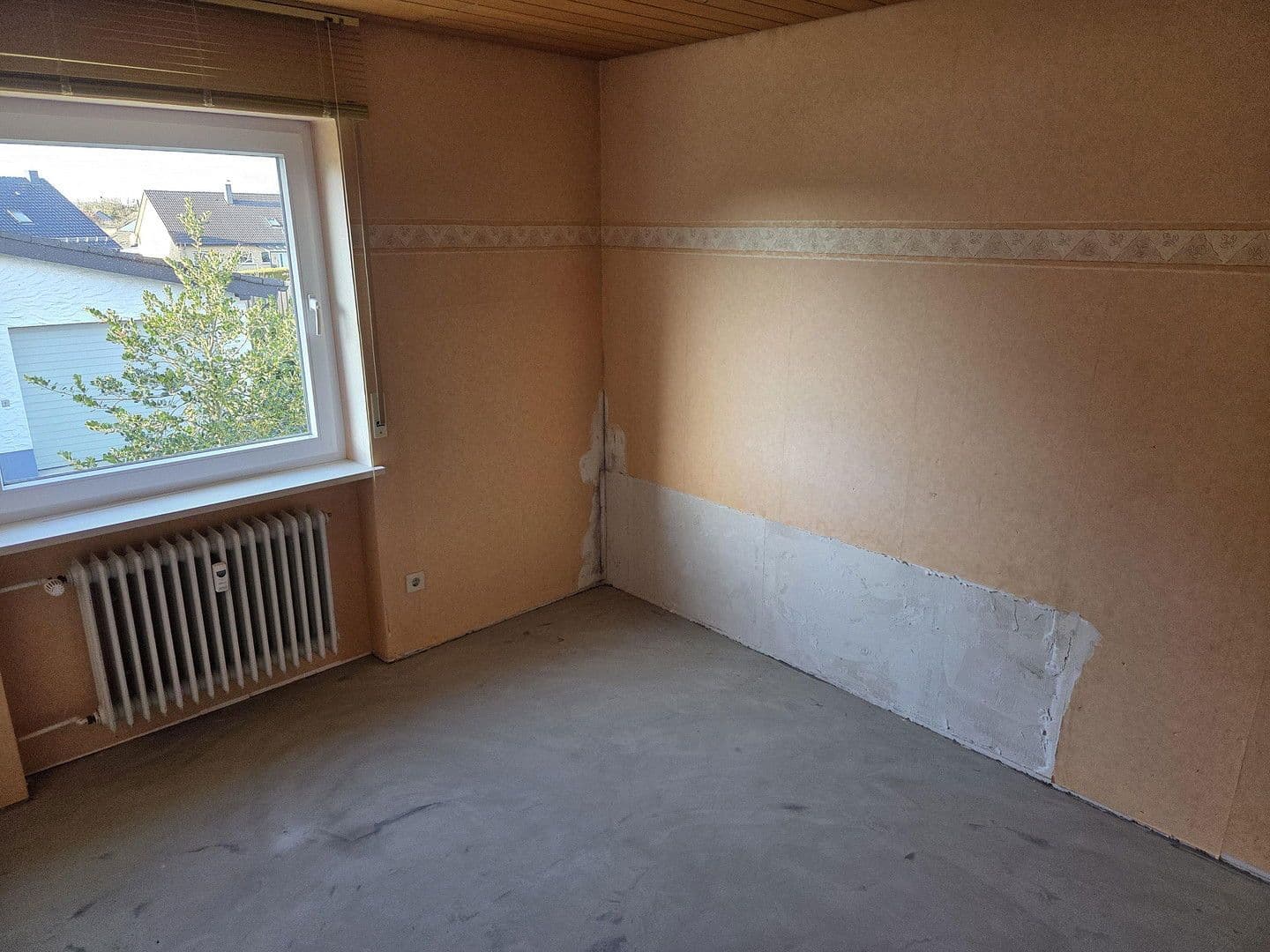 Prodej domu 209 m², pozemek 877 m², Böbingen an der Rems, Bádensko-Württembersko Prodej domu 209 m², pozemek 877 m², Böbingen an der Rems, Bádensko-Württembersko